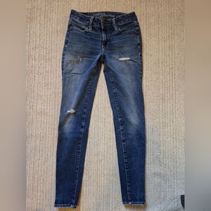 American Eagel skinny low-rise jeans
